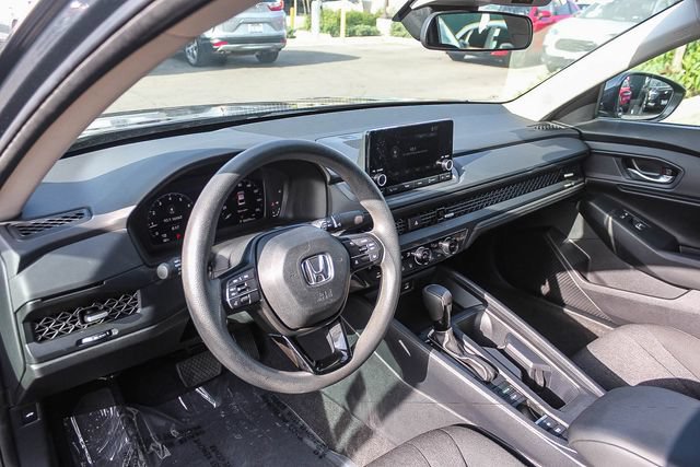 Used 2023 Honda Accord EX image 22