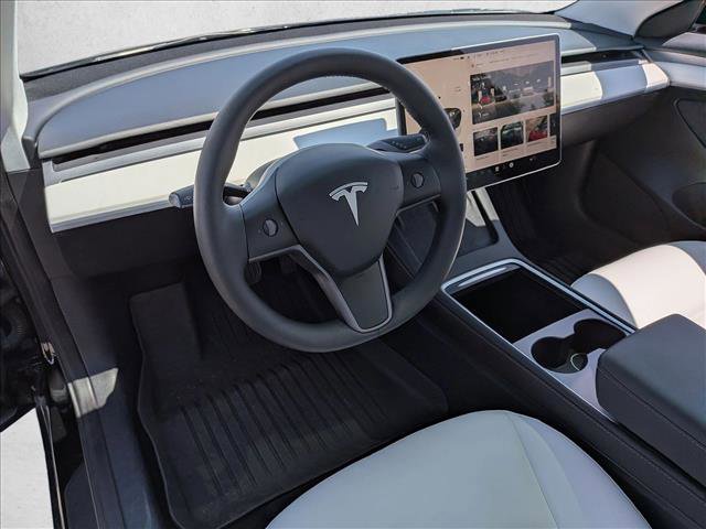 Used 2023 Tesla Model 3 Standard Range RWD image 9