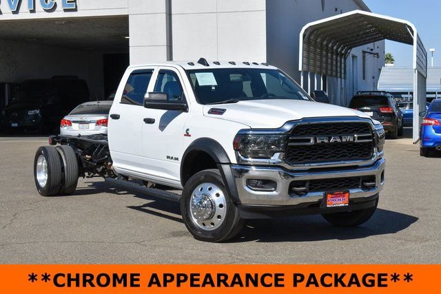 Used 2022 RAM 5500 Tradesman w/ Chrome Appearance Group image 2