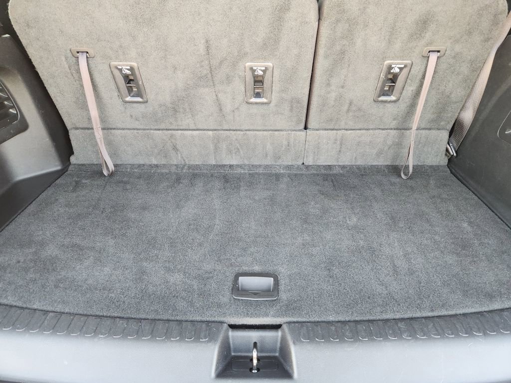 Used 2024 Chevrolet Traverse LT image 39