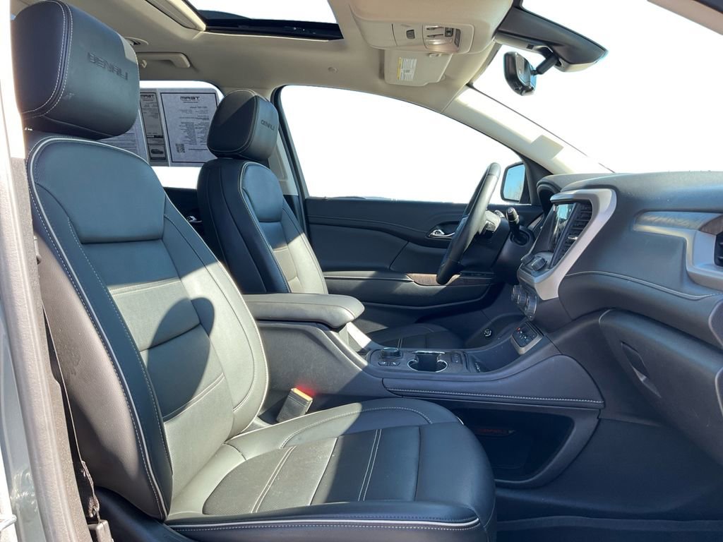 Used 2023 GMC Acadia Denali w/ Denali Ultimate Package image 26
