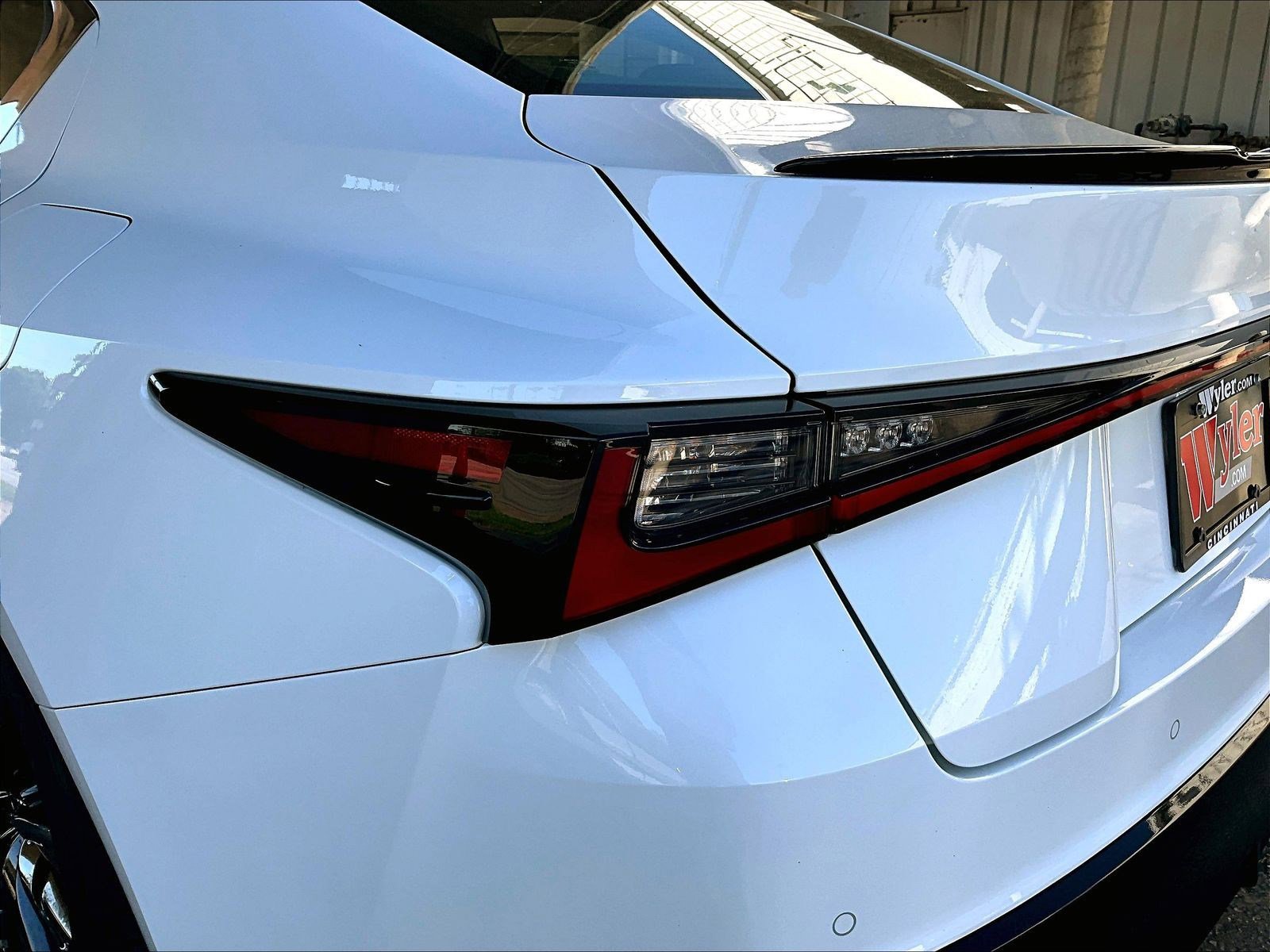 Used 2022 Lexus IS 350 F Sport AWD/4WD image 22