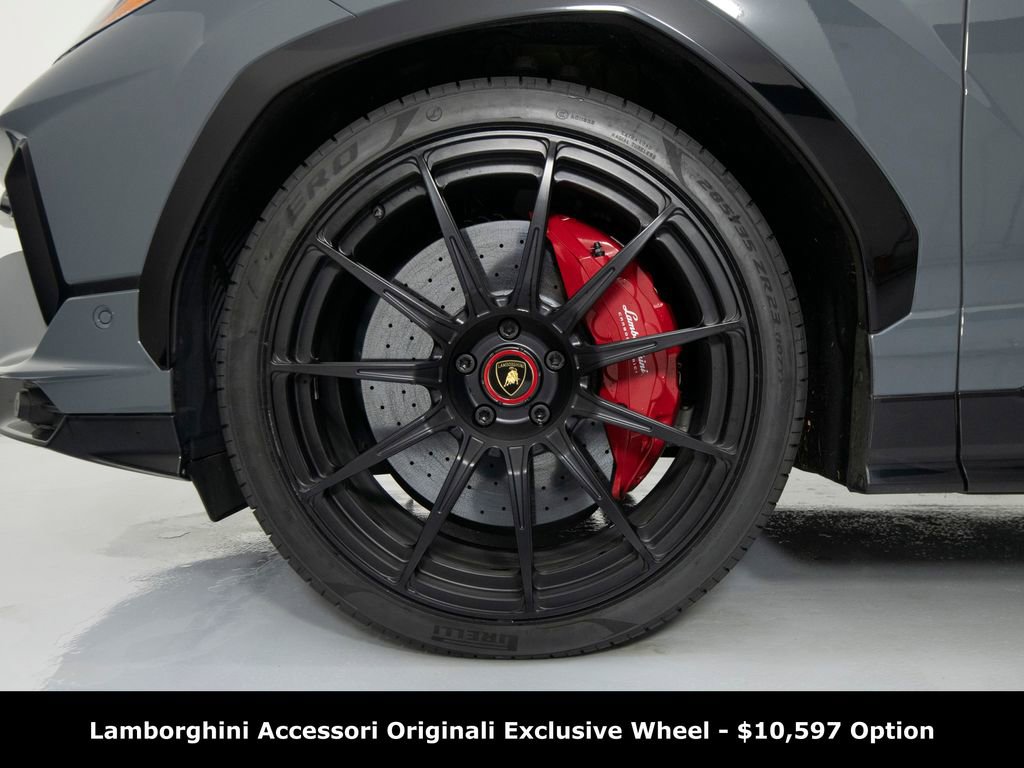 Used 2024 Lamborghini Urus S AWD/4WD image 9