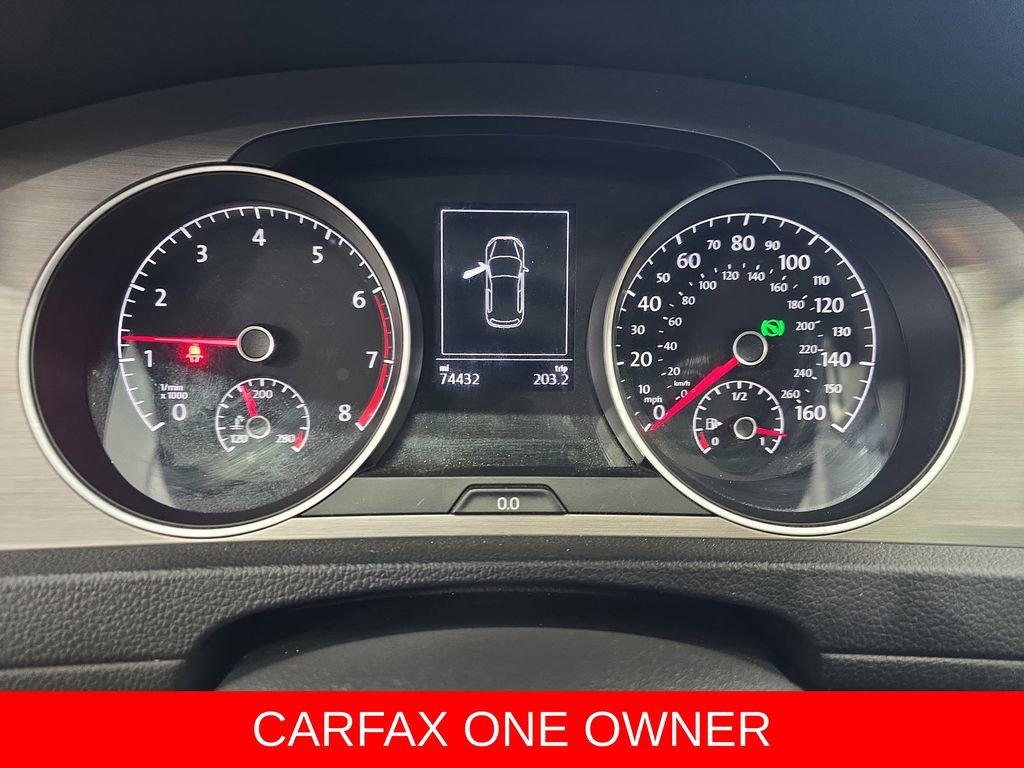 Used 2017 Volkswagen Golf Wolfsburg Edition image 19