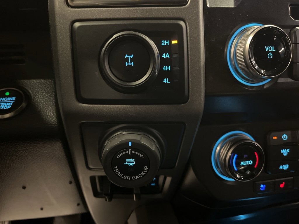 Used 2020 Ford F150 Raptor w/ Equipment Group 802A Luxury image 31