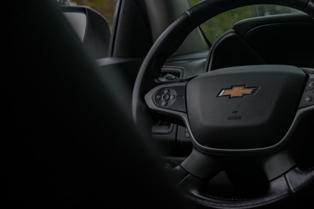 Used 2018 Chevrolet Colorado ZR2 w/ ZR2 Midnight Special Edition AWD/4WD image 46