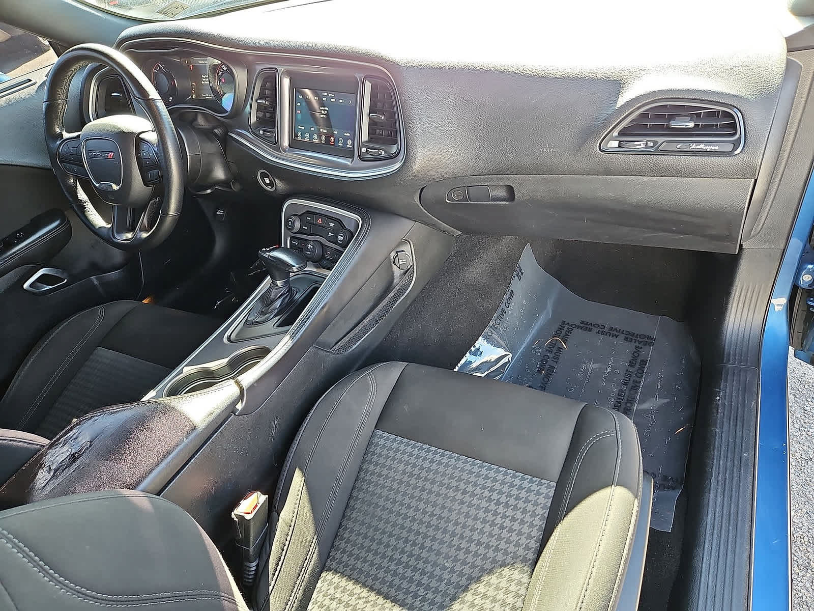 Used 2020 Dodge Challenger SXT w/ Blacktop Package AWD/4WD image 32