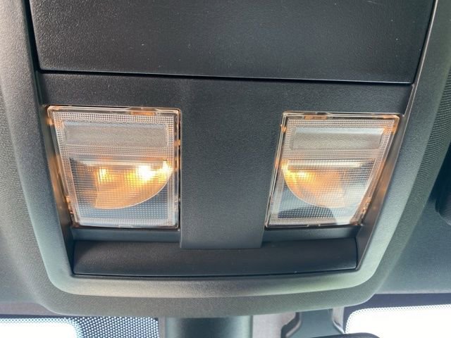 Used 2023 Dodge Challenger SXT w/ Blacktop Package image 21