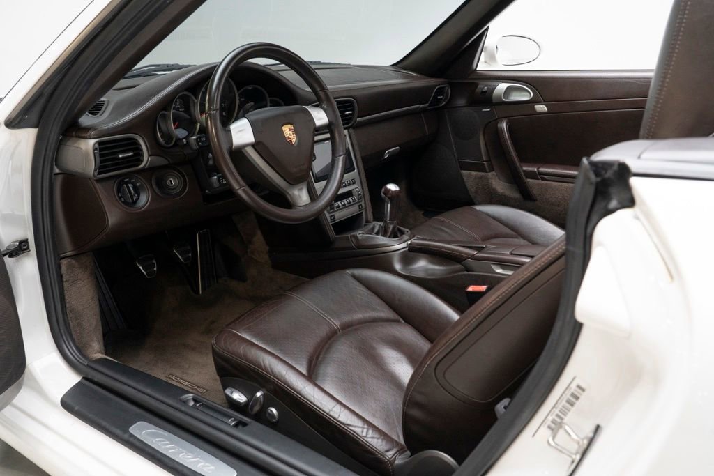 Used 2006 Porsche 911 Carrera image 13
