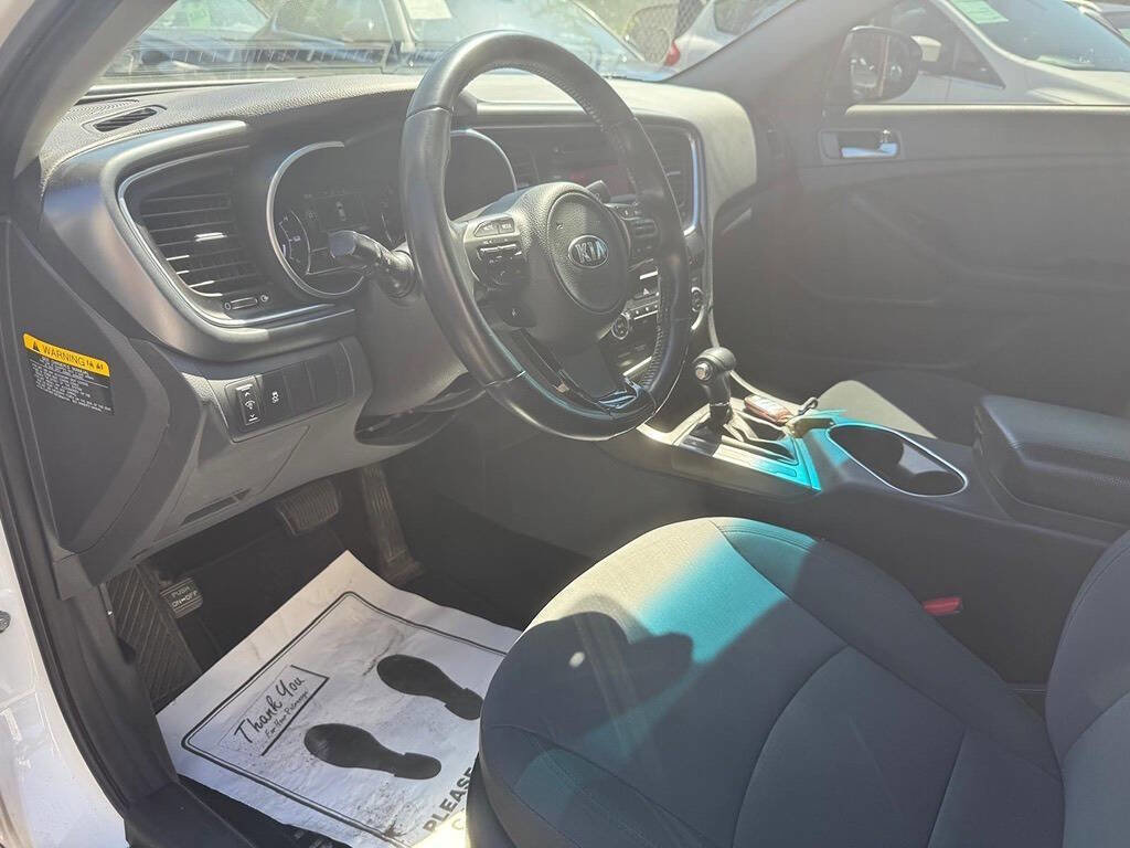 Used 2015 Kia Optima LX image 23