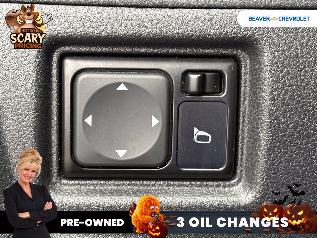 Used 2016 Nissan Versa Note SR FWD image 36