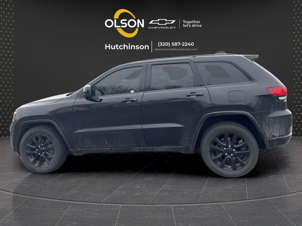 Used 2018 Jeep Grand Cherokee Altitude image 4