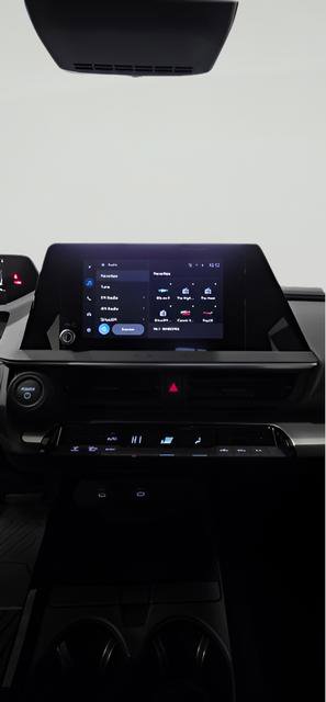 New 2026 Toyota Prius LE FWD image 18