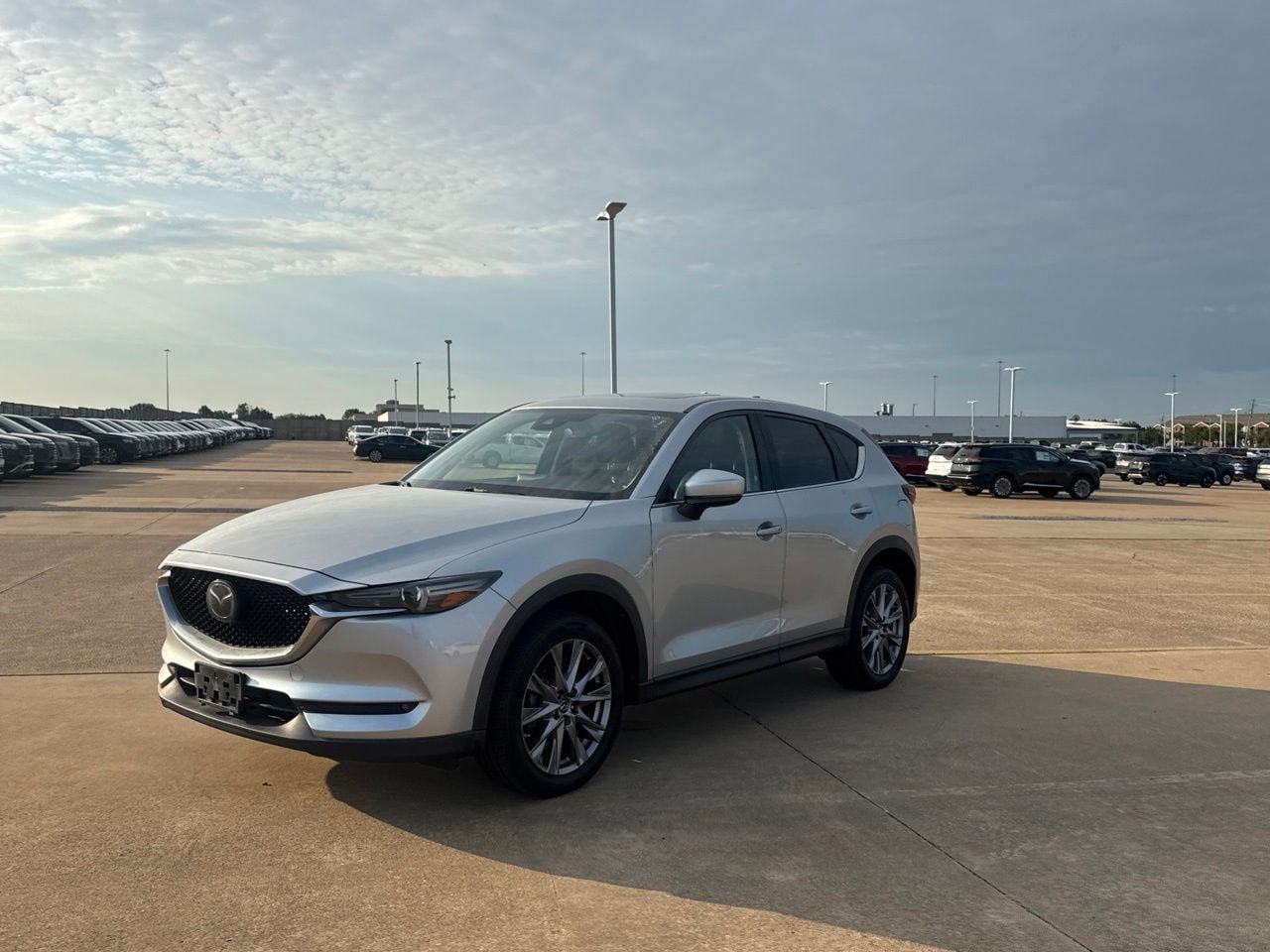 Used 2019 MAZDA CX-5 Grand Touring FWD image 9