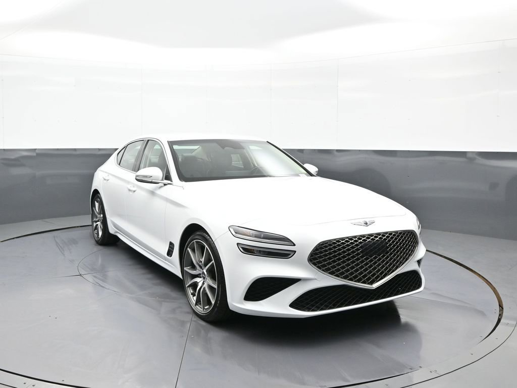Used 2023 Genesis G70 2.0T AWD/4WD image 3
