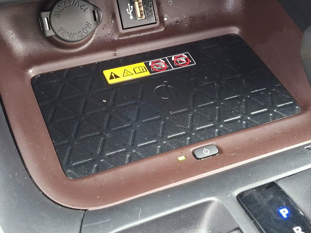 Used 2024 Toyota RAV4 Limited w/ Advanced Technology Package image 25