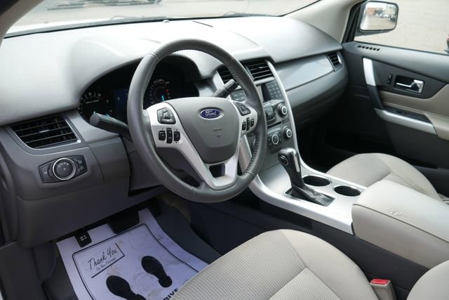 Used 2011 Ford Edge SEL AWD/4WD image 12