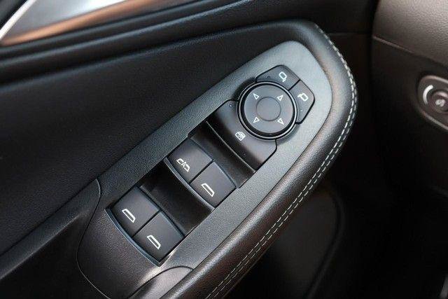 Used 2025 Buick Encore GX Preferred FWD image 17