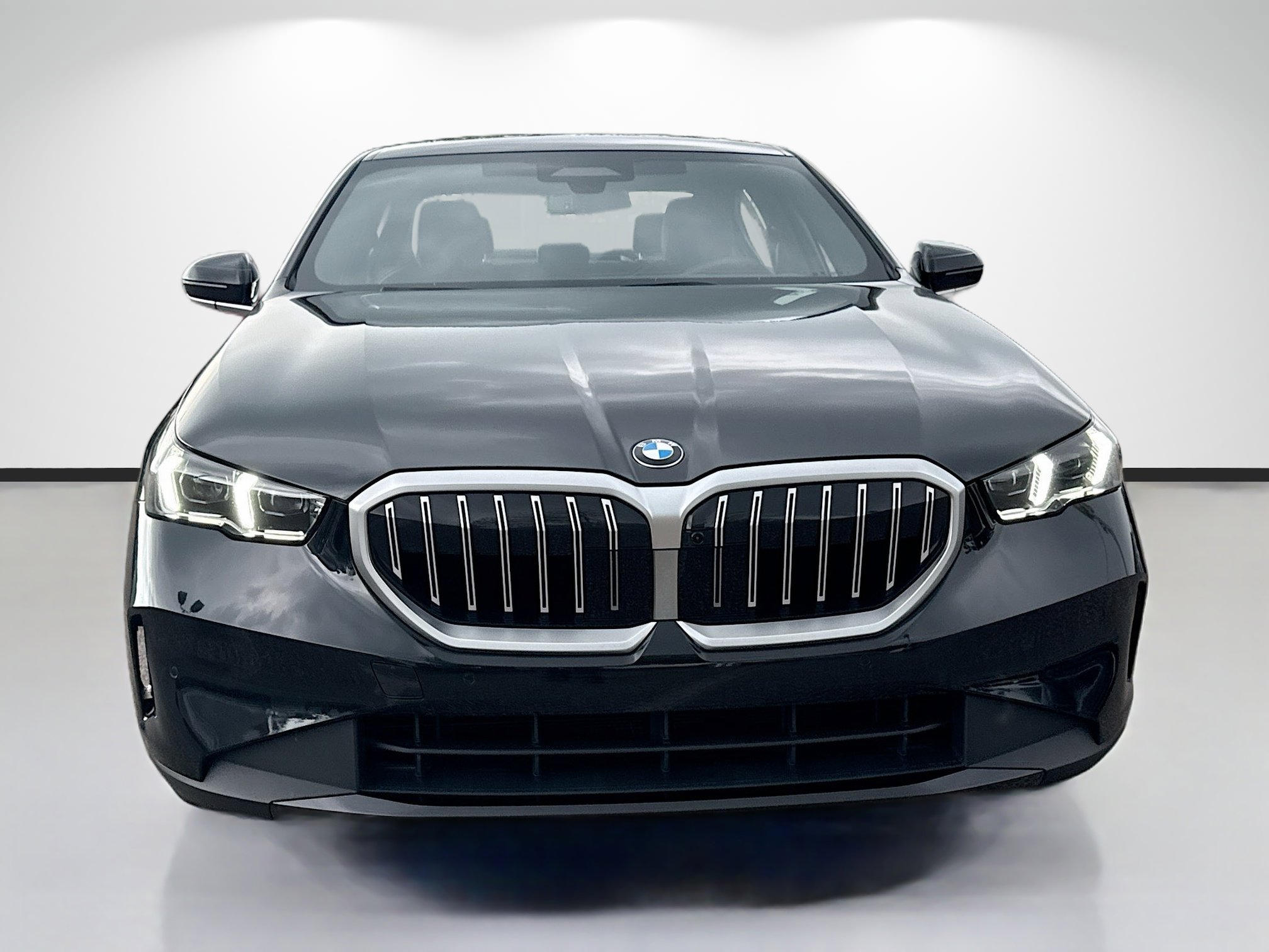 Used 2026 BMW 540i xDrive image 7
