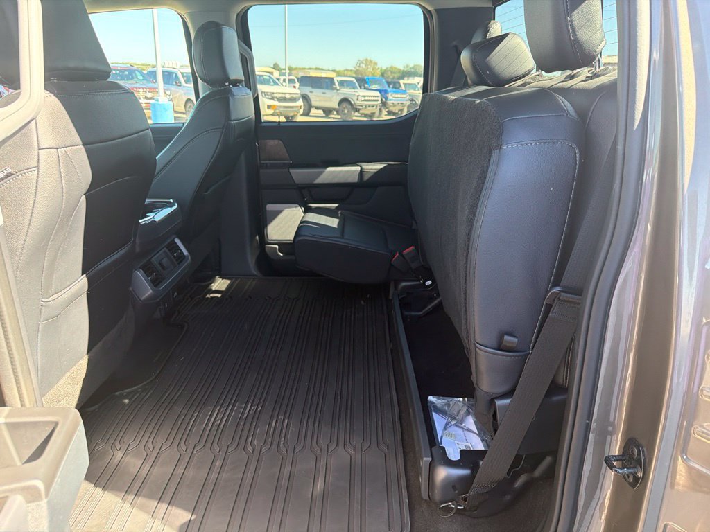Used 2023 Ford F150 Lariat AWD/4WD image 40