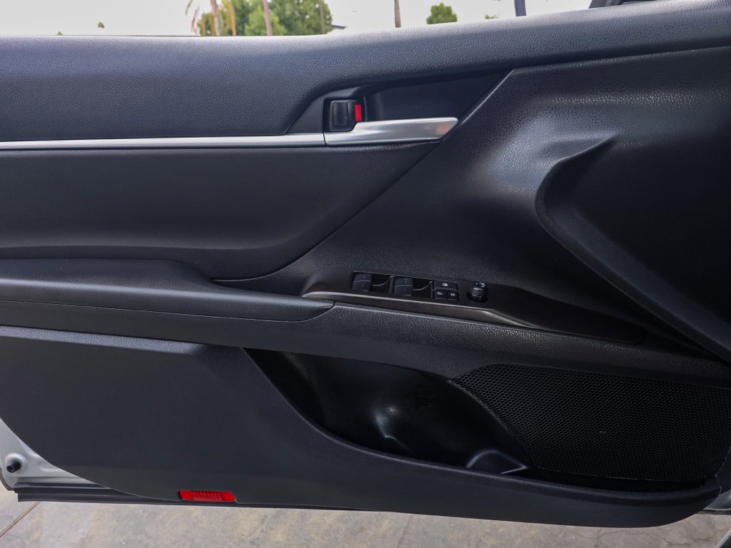 Used 2023 Toyota Camry SE image 22