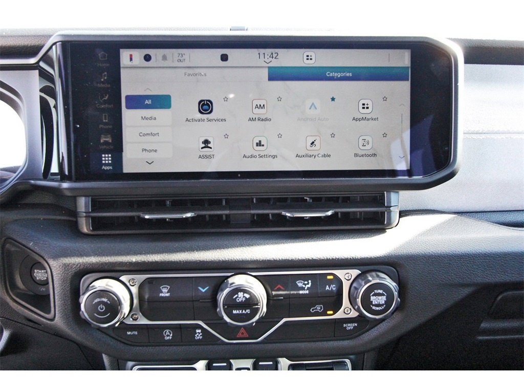 Used 2025 Jeep Wrangler Sport image 8