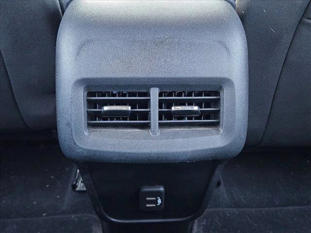 Used 2021 Chevrolet Equinox LT image 16