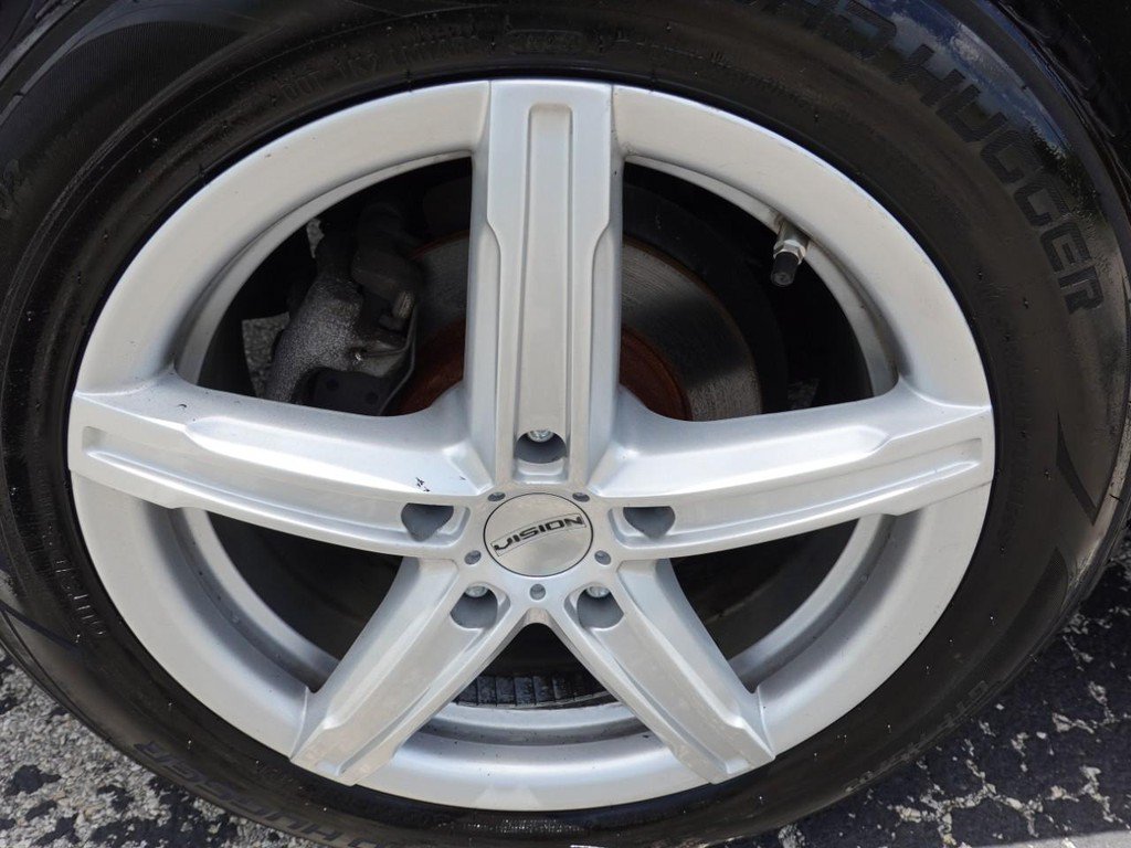 Used 2010 MAZDA MAZDA3 i Touring FWD image 9