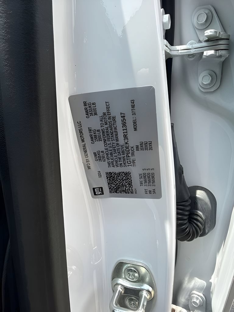 Used 2024 GMC Canyon AT4 w/ AT4 Premium Package AWD/4WD image 38