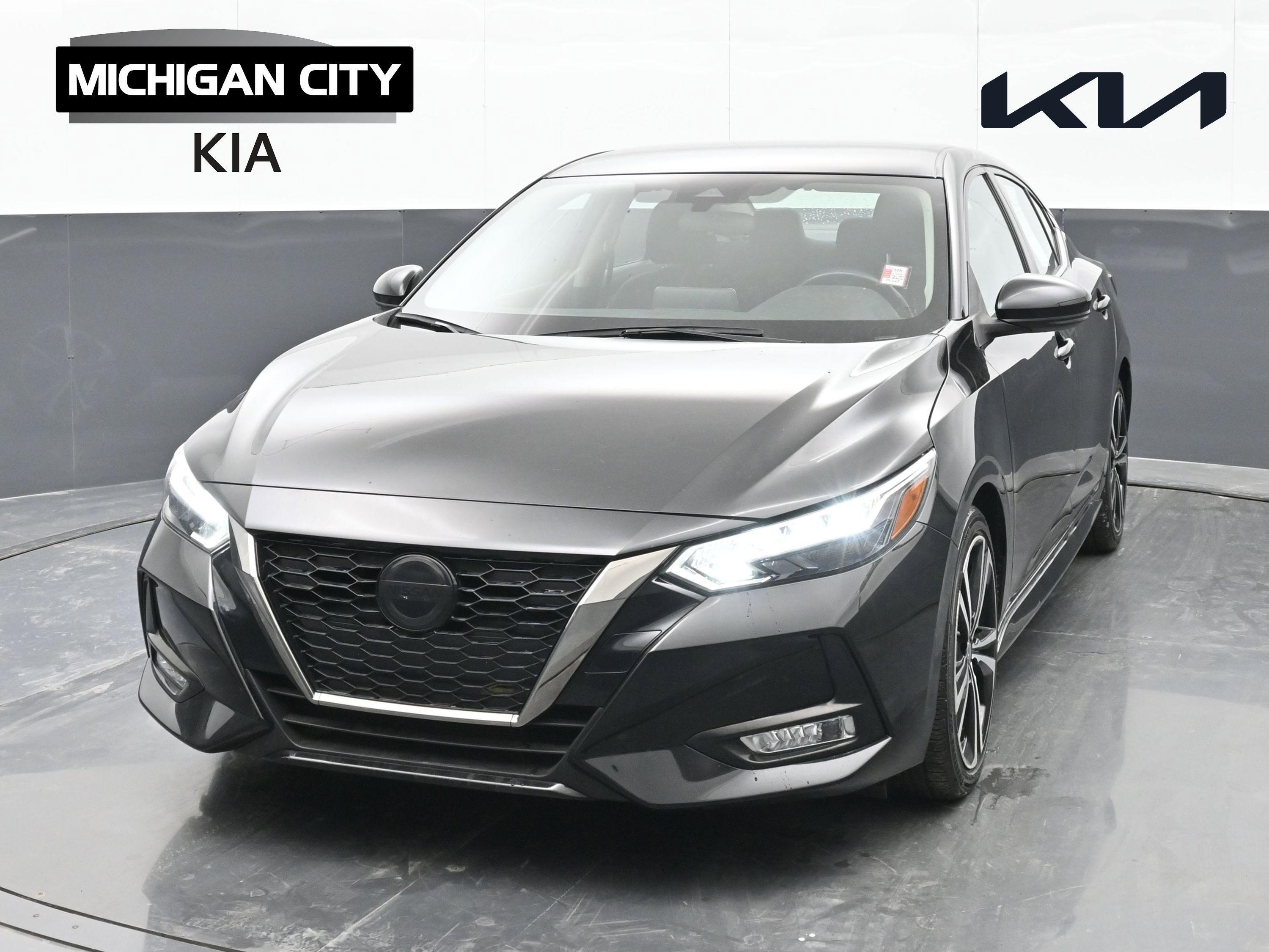 Used 2021 Nissan Sentra SR image 1