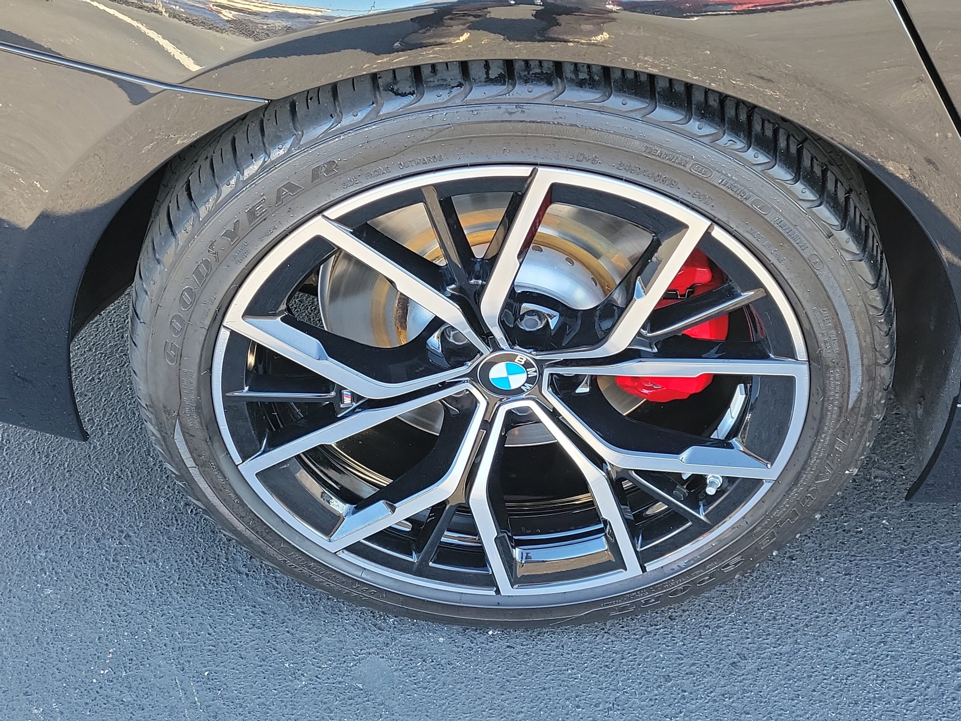 Used 2023 BMW 530i xDrive w/ M Sport Package image 7