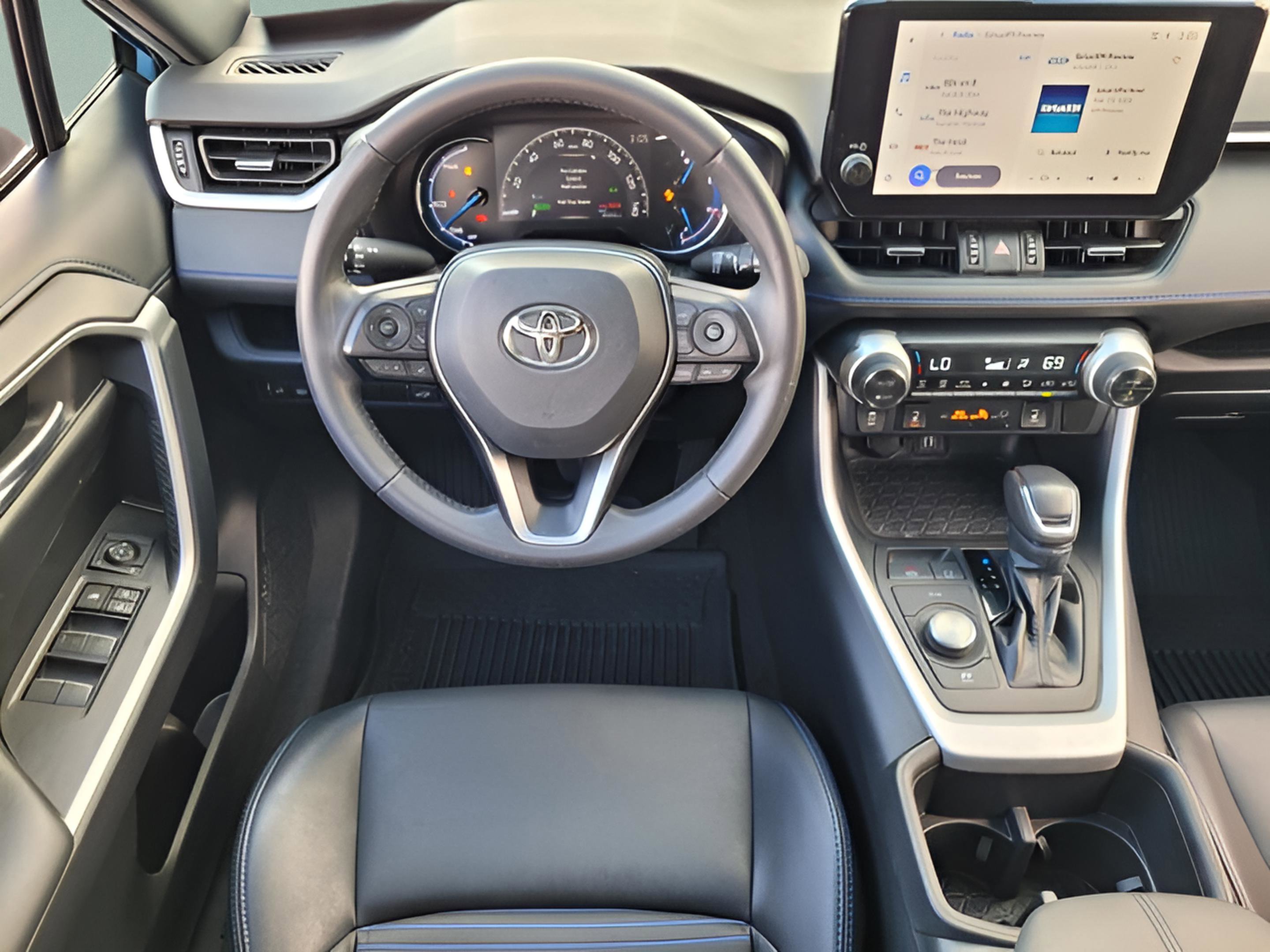 Used 2023 Toyota RAV4 XSE image 13