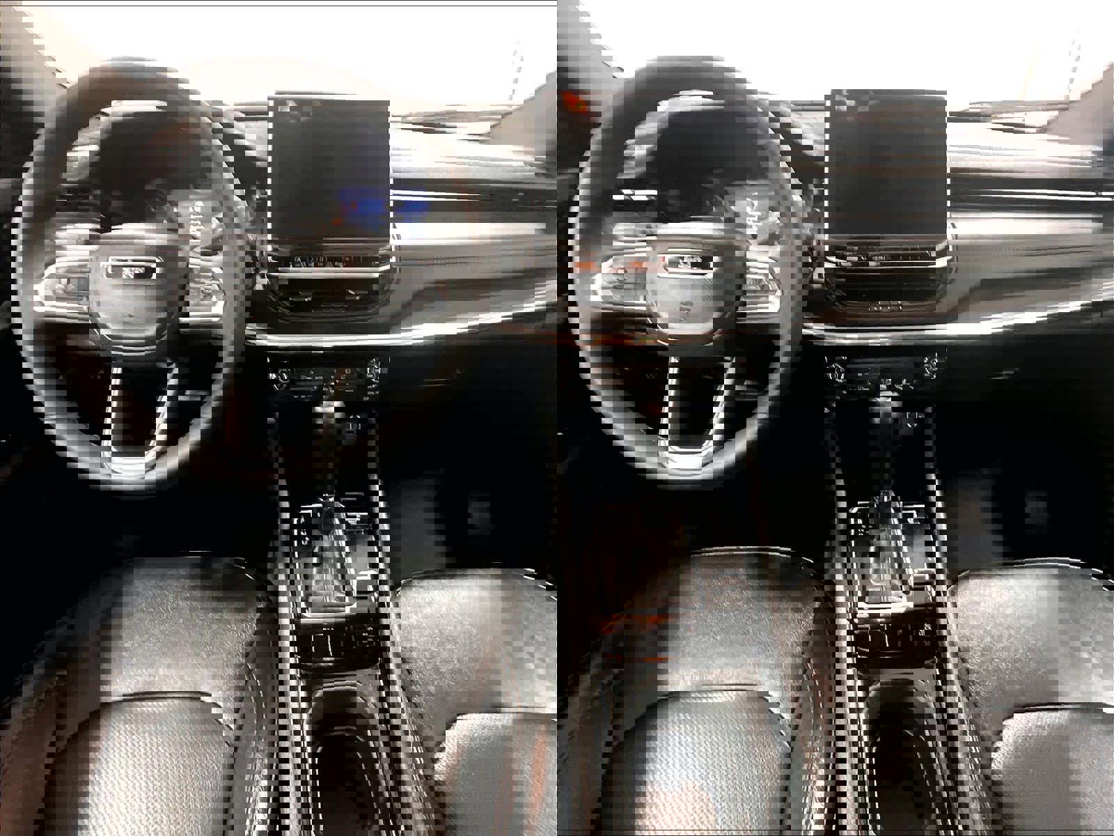 Used 2023 Jeep Compass Limited image 21