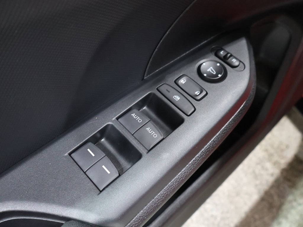 Used 2018 Honda Civic Sport image 13