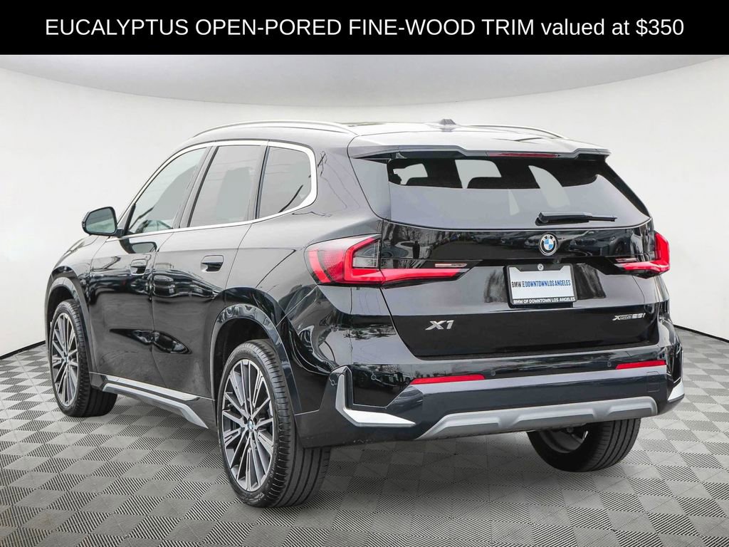 Used 2025 BMW X1 xDrive28i w/ Technology Package image 6