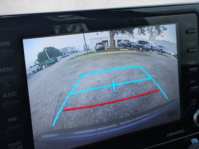 Used 2022 Toyota Corolla LE FWD image 11