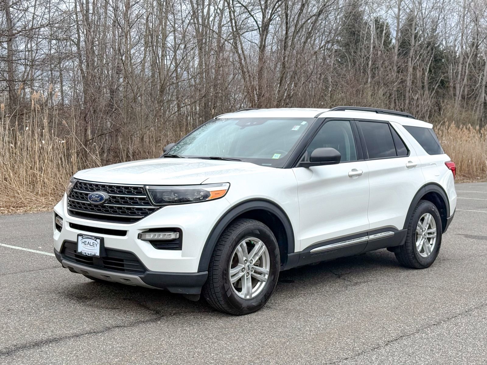 Certified 2023 Ford Explorer XLT w/ Equipment Group 202A image 3