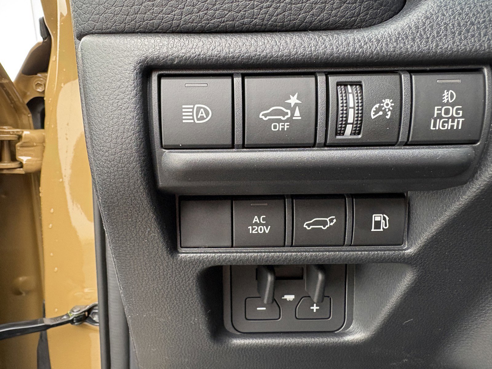 New 2026 Toyota Land Cruiser w/ Premium Package AWD/4WD image 16