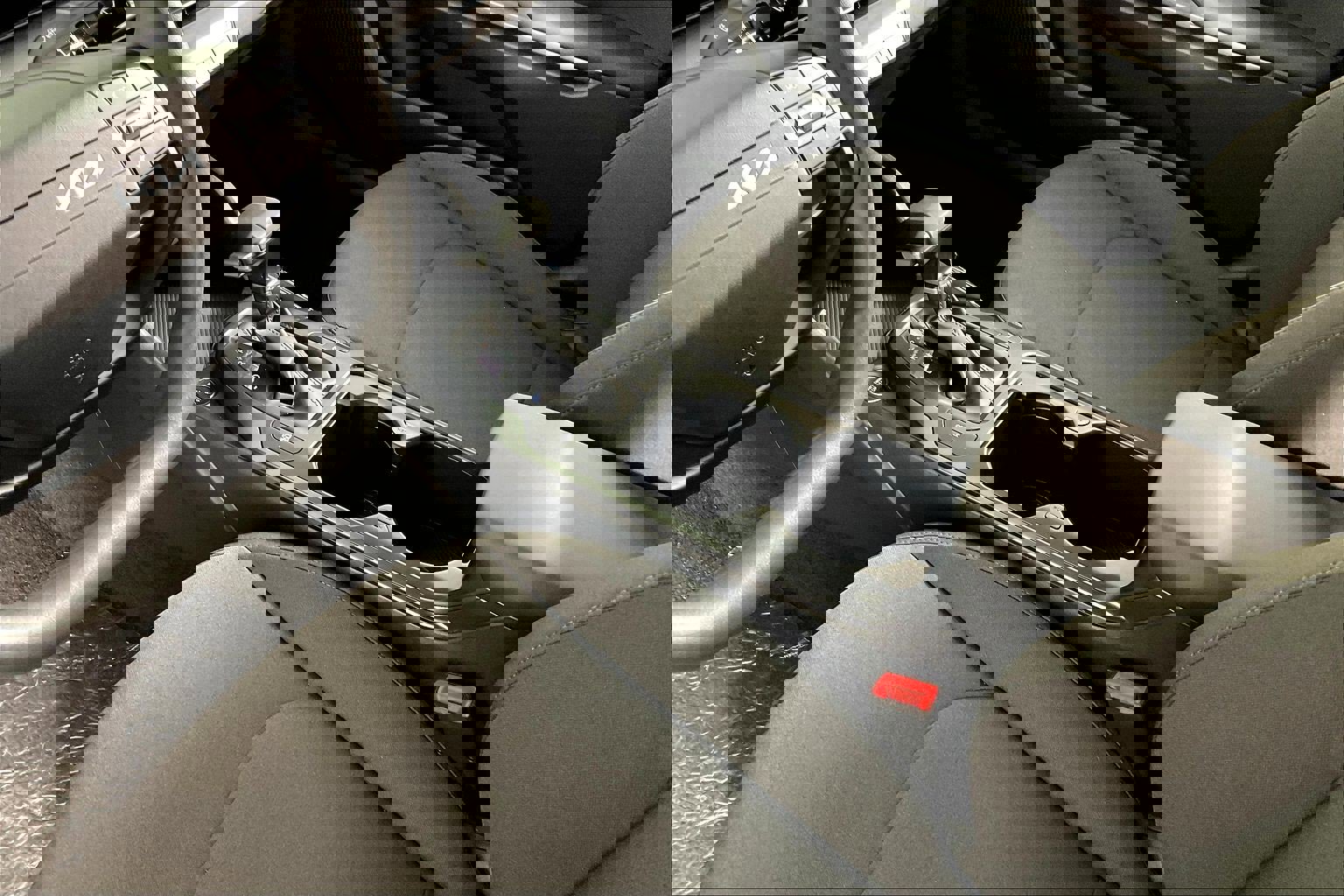 New 2026 Kia K4 LXS image 12