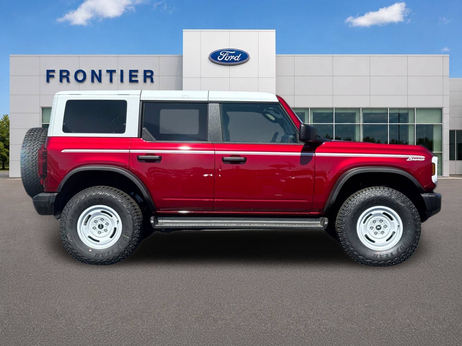 New 2026 Ford Bronco Heritage Edition AWD/4WD image 2