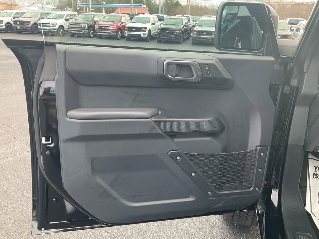New 2025 Ford Bronco 4-Door w/ Sasquatch Package image 17