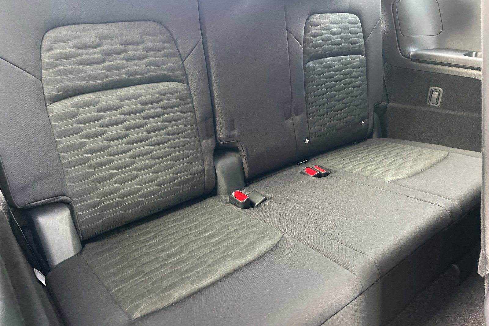 New 2025 Nissan Pathfinder SV image 18