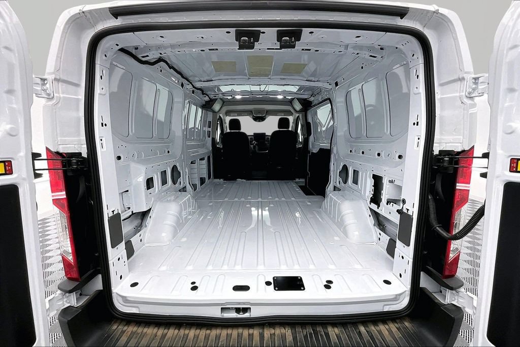 Used 2026 Ford Transit 150 Low Roof RWD image 26