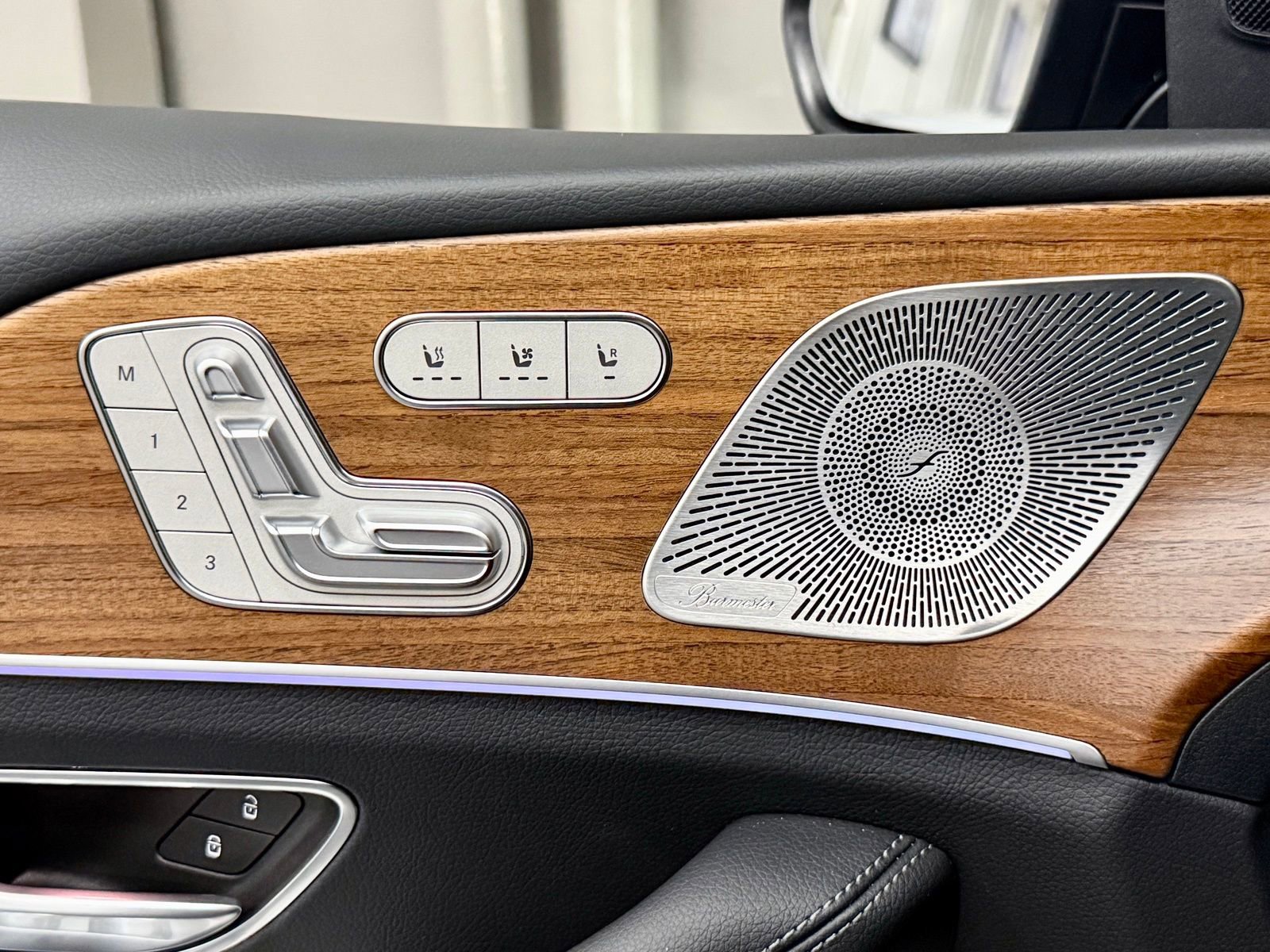 Used 2025 Mercedes-Benz GLE 450 4MATIC image 22