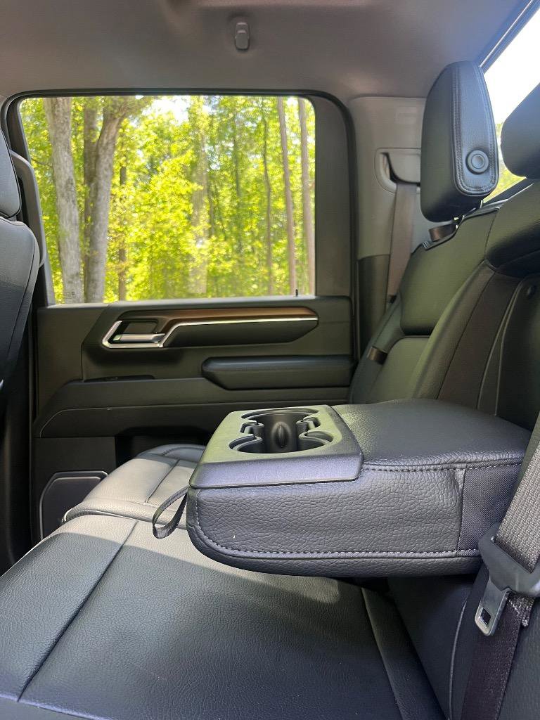 Used 2024 GMC Sierra 2500 Denali w/ Denali Reserve Package AWD/4WD image 42