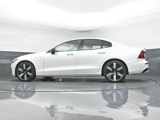 Used 2024 Volvo S60 T8 Ultimate w/ Climate Package image 40
