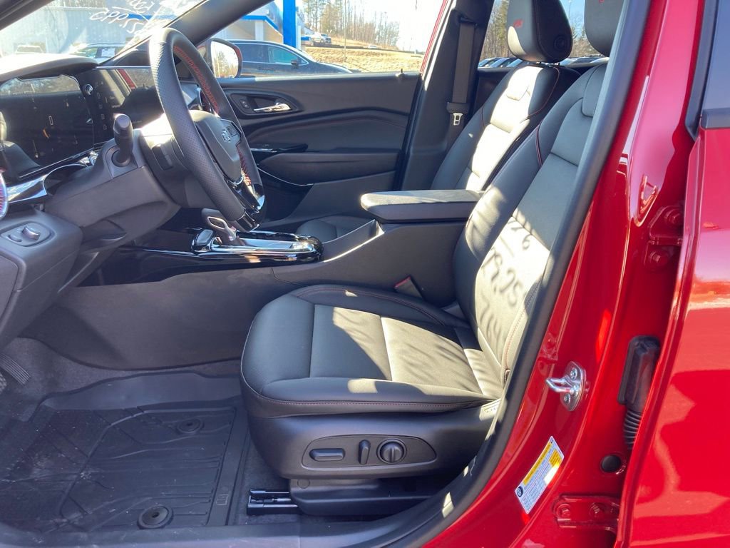 New 2026 Chevrolet Trax RS w/ Driver Confidence Package image 26