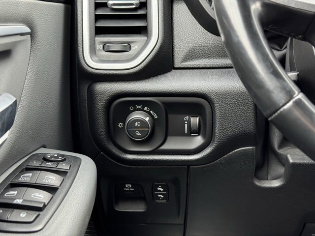 Used 2021 RAM 1500 Big Horn image 30