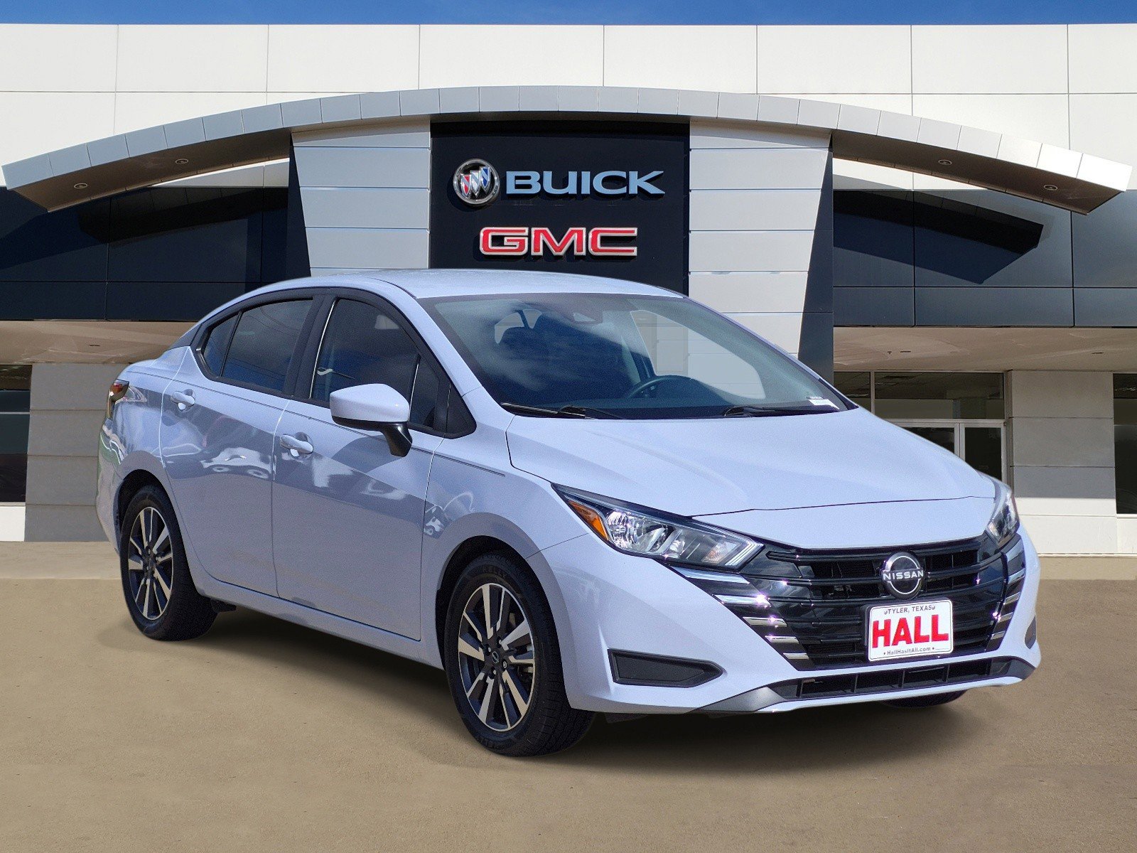 Used 2023 Nissan Versa SV w/ Trunk Package