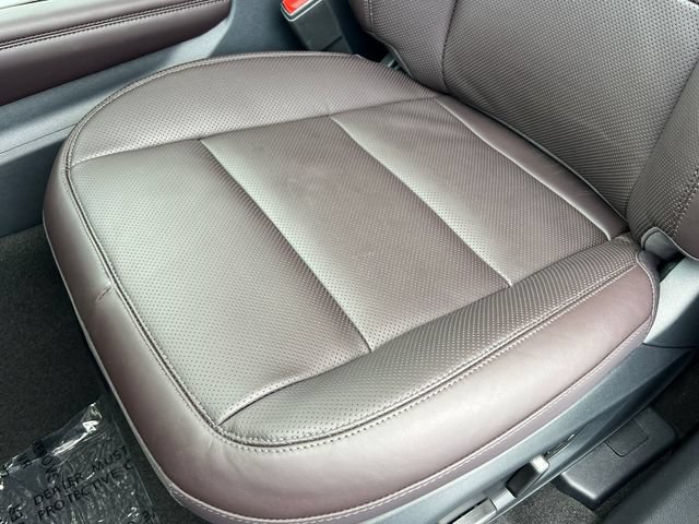 New 2026 Ford Explorer Platinum AWD/4WD image 11